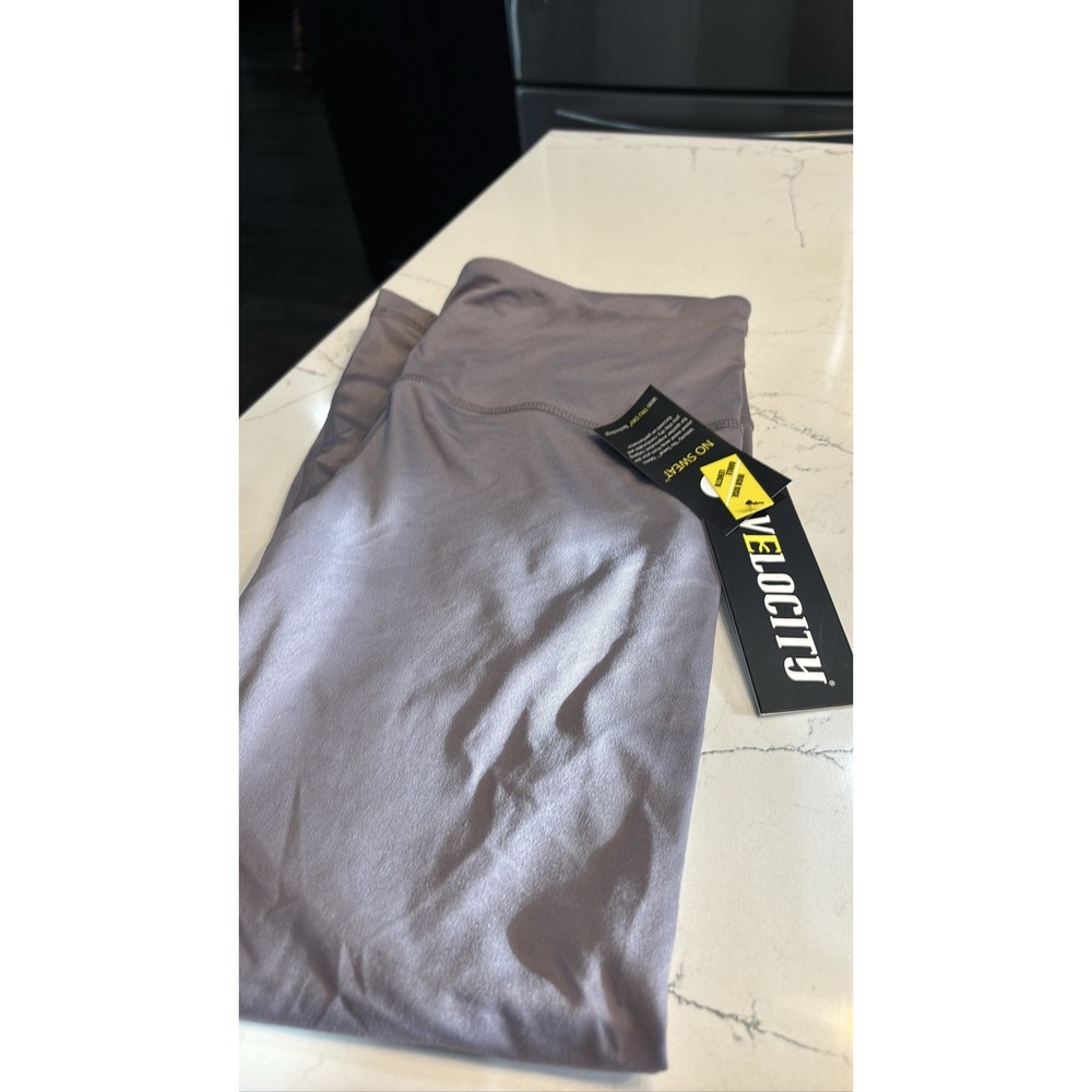 Women's No Sweat High Rise Ankle Length Performance Leggings NWT LAVENDER SZ L